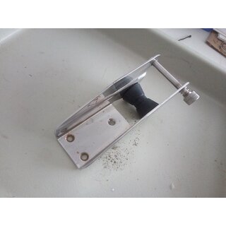 Ankerrolle Bugrolle 58mm Innenbreite Au�en 20 x 7 x 9,5cm gebraucht super aus V4A