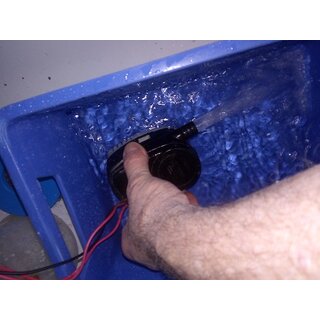 Automatische Elektrische 12 Volt  Bilge Pumpe gebraucht okay ca. 13,5 x 8cm x 9cm � 20mm Schlauchanschluss