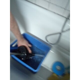 Manuelle Bilgenpumpe gebraucht okay aus altem Boot