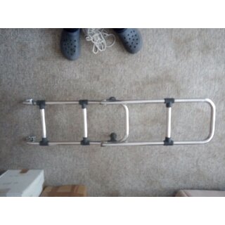 5 Stufen Badeleiter 124cm Gesamtl�nge eingeklappt 70 /80cm Gesamtbreite Au�en an den Stufen 28,5cm Innen 23cm � 25mm Gebraucht