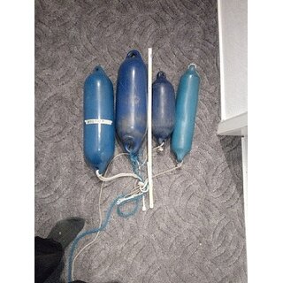 4x Fender blau