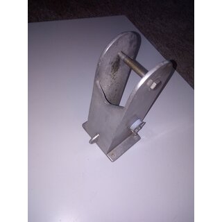 Mastfu Mast 76x 60mm, Innen 52 x54mm. Fu breite unten 10mm lnge 95mm nach 70mm eine Kerbe Gebraucht