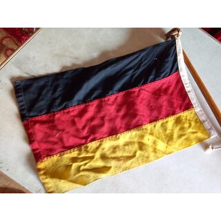 Flagge 28 x 43 cm Flaggenstock 57cm incl. Fu Gebraucht Flagge hat Lcher