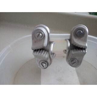 2x HS Klemme Tau � 8-14mm, 80 x 30mm Lochabstand 52mm gebraucht