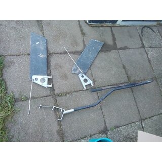 Doppelruderanlage zum Aufholen eines 6m Segelboot, angeh�ngt gebraucht