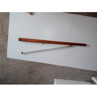 Pinne Hochwertiges Bootsholz 100cm Gesamtlnge, ca. 4,5cm breit, 4,5cm hoch, die Pinne ist mit D1 Grundiert gebraucht.