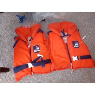 2 x Besto Ohnmachtssicher Rettungsweste 60-80Kg Krpergre 46-50 gebraucht