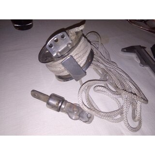 VA Rollfockanlage eines 6m Segelboot gebraucht, Trommel Auen  63mm, hhe 78mm. Topwirbel 103mm hoch.