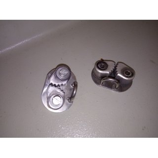 2 x HS Klemme bis  10mm Gebraucht Grundplatte 68 x 28mm Lochabstand 40mm gebraucht