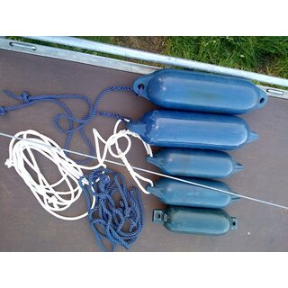 6x Fender gebraucht, von einem 7,5m Segelboot gebraucht