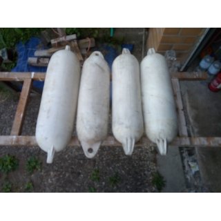 4x Fender wei ca. 54cm lang Gebraucht